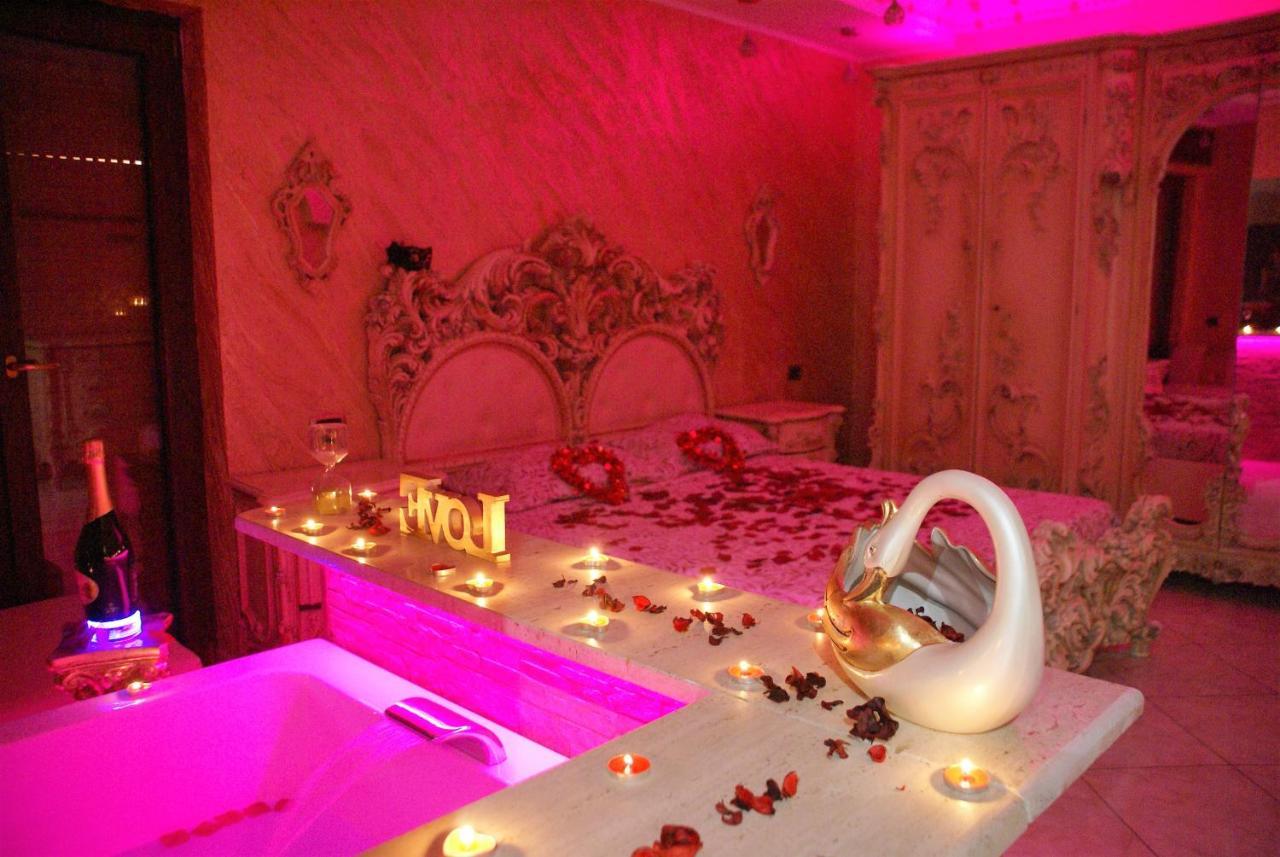 Gold Luxury Suite Home Roma Exterior foto
