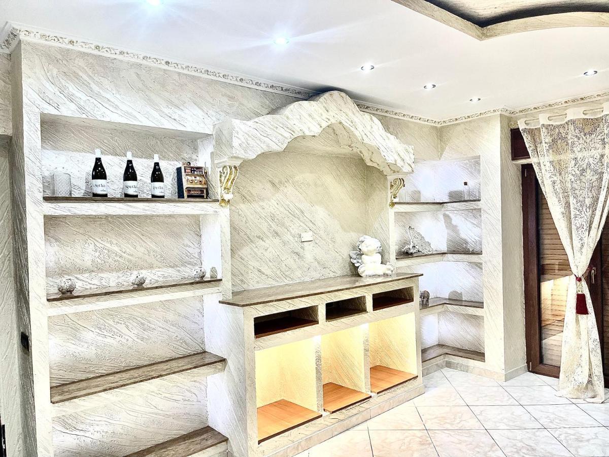 Gold Luxury Suite Home Roma Exterior foto